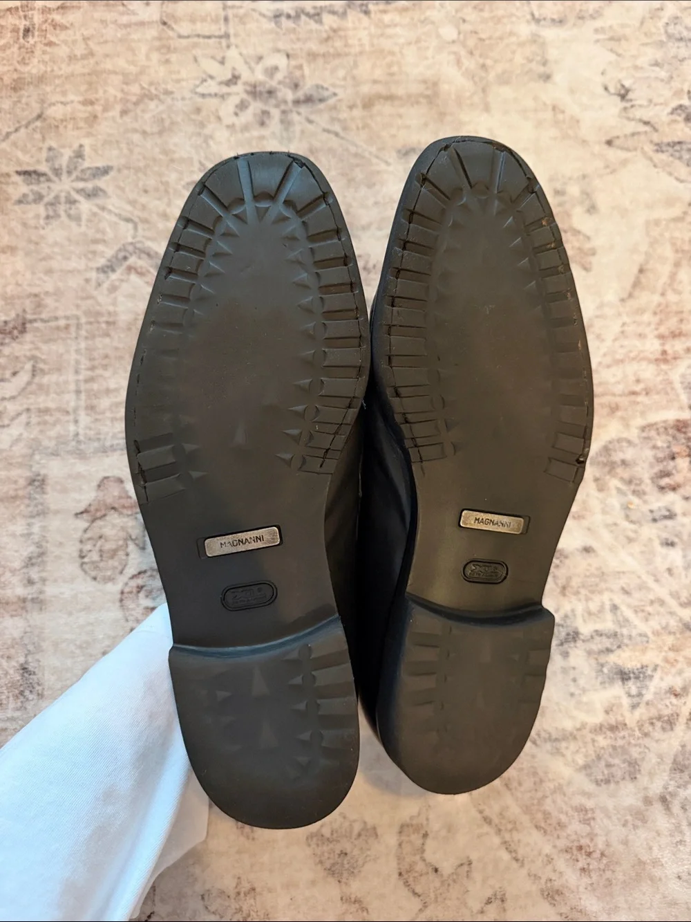 Used - Men’s Magnanni Loafers